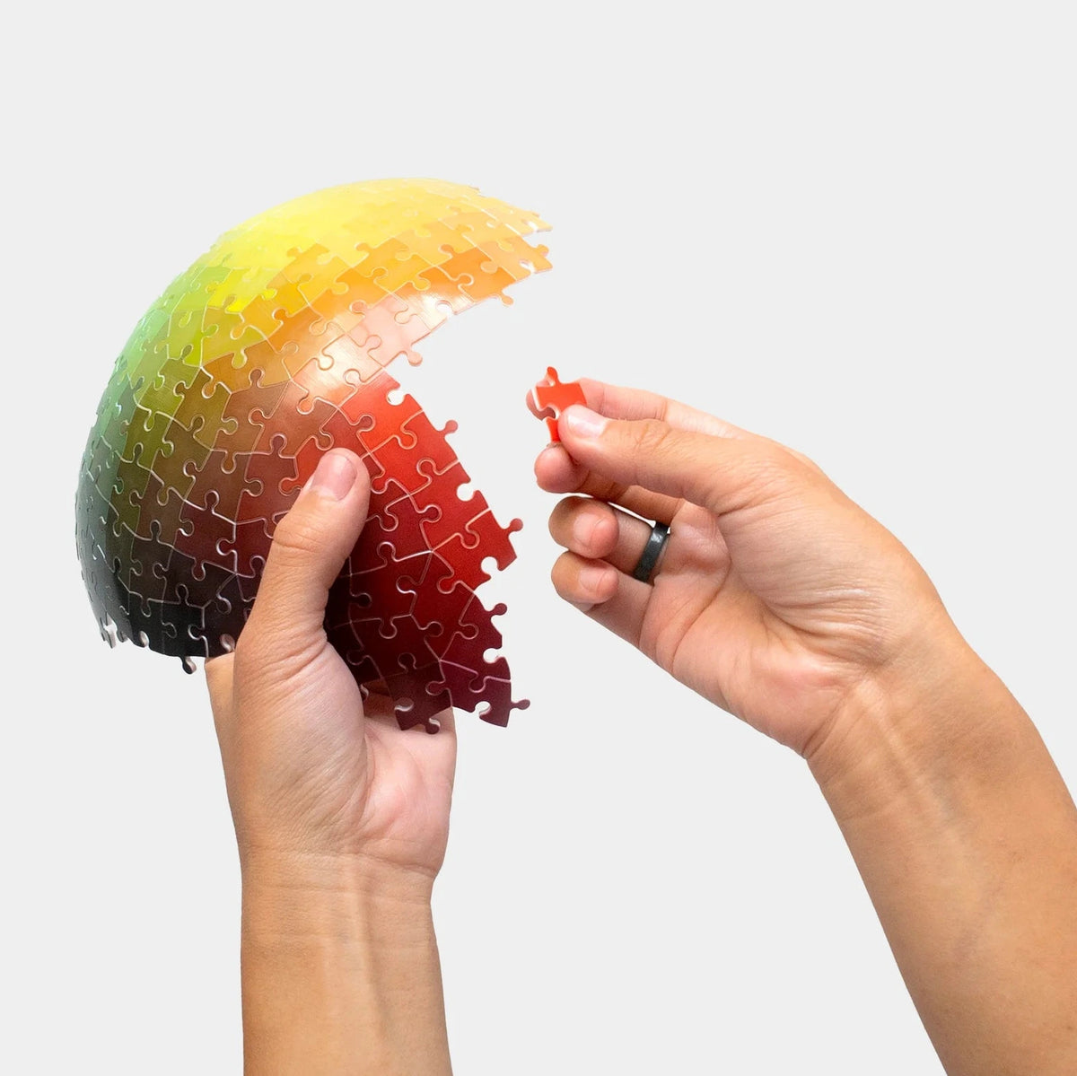 Color Sphere 540 Piece 3-D Puzzle