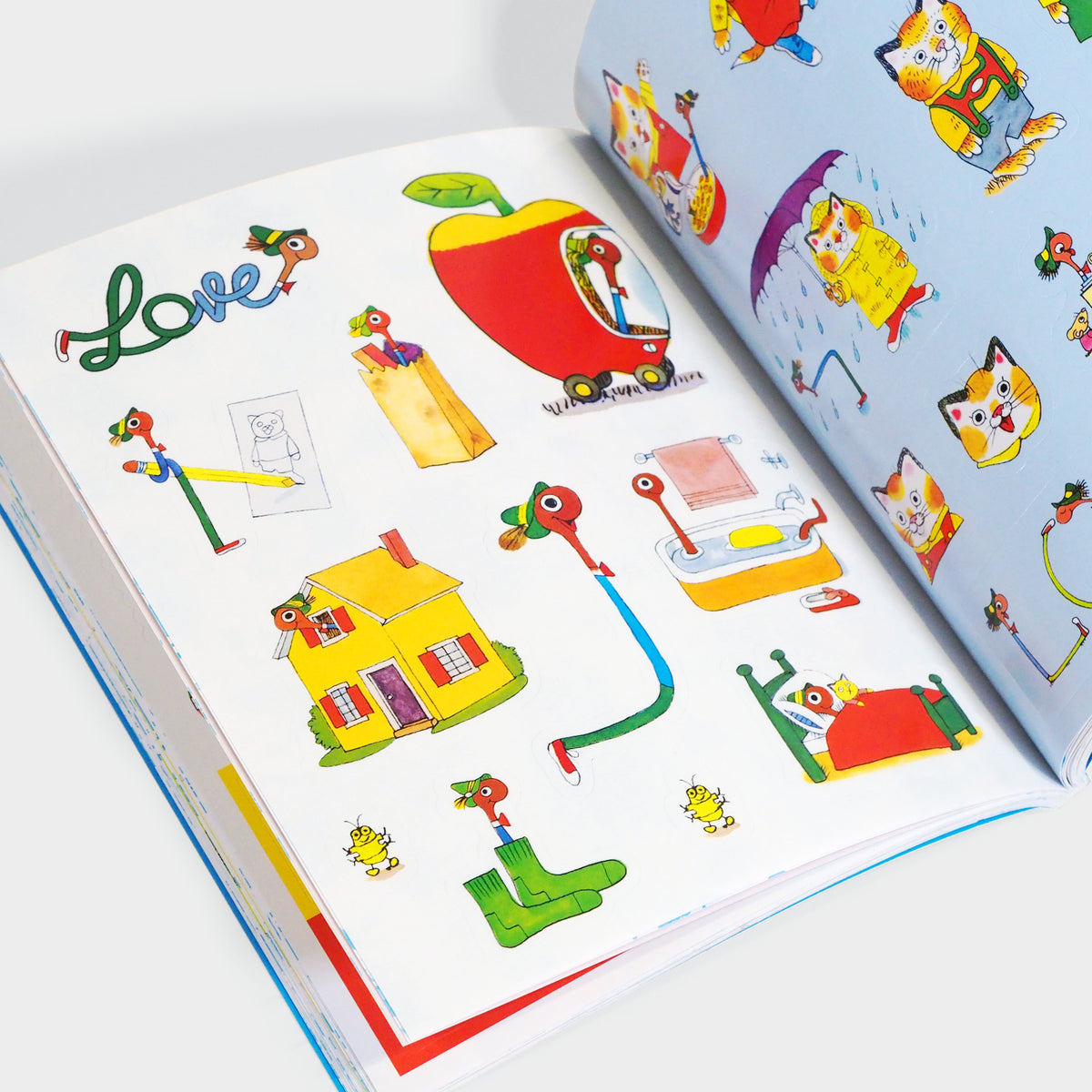 Richard Scarry's Busy, Busy Sticker Book