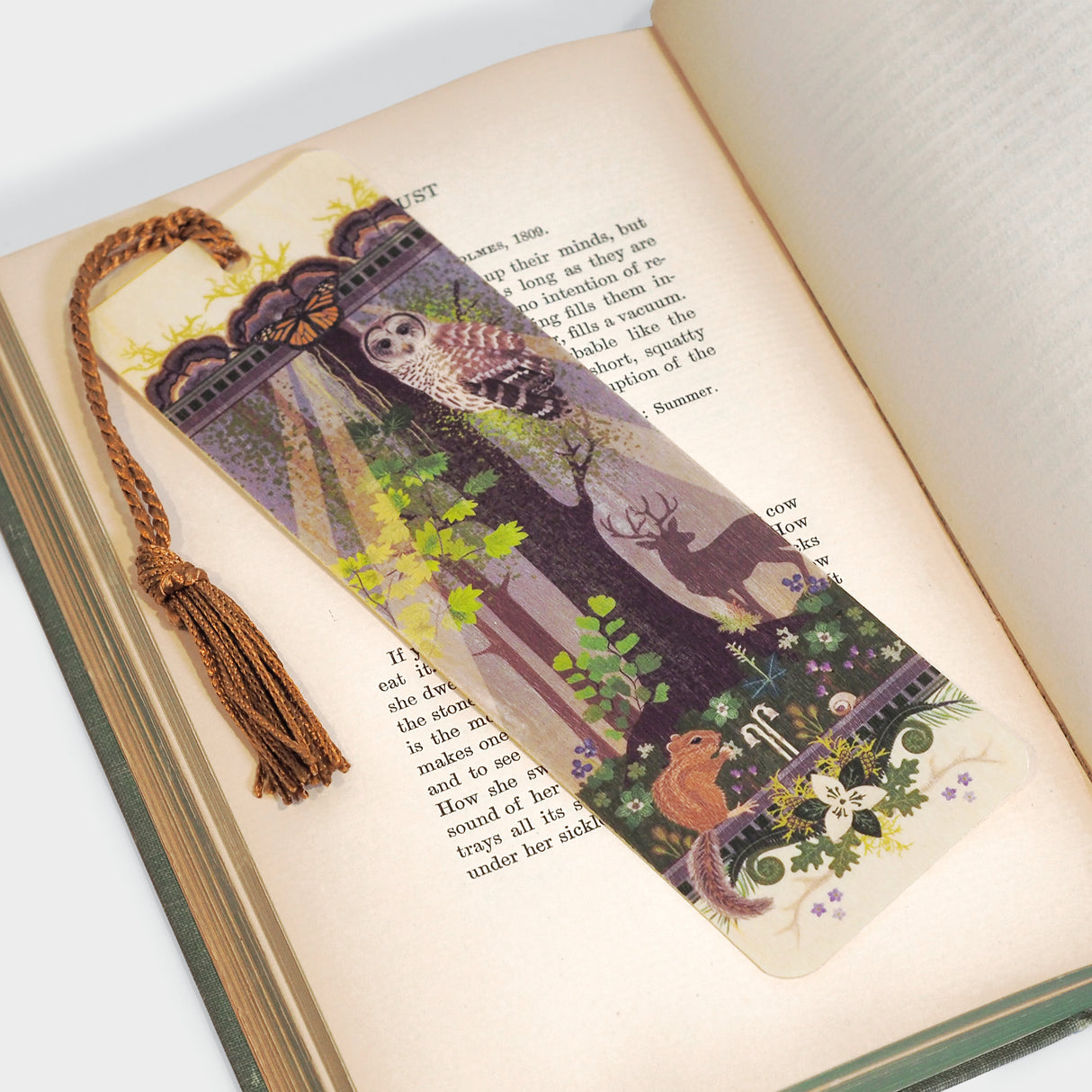 Woodland Heart Wood Bookmark with Tassel