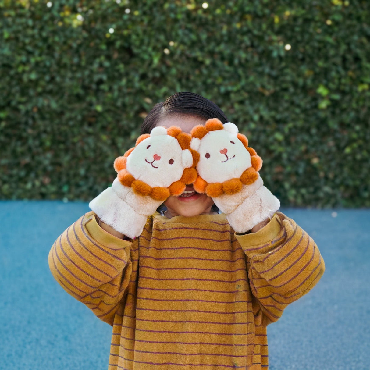 Kids Cute Lion Mittens